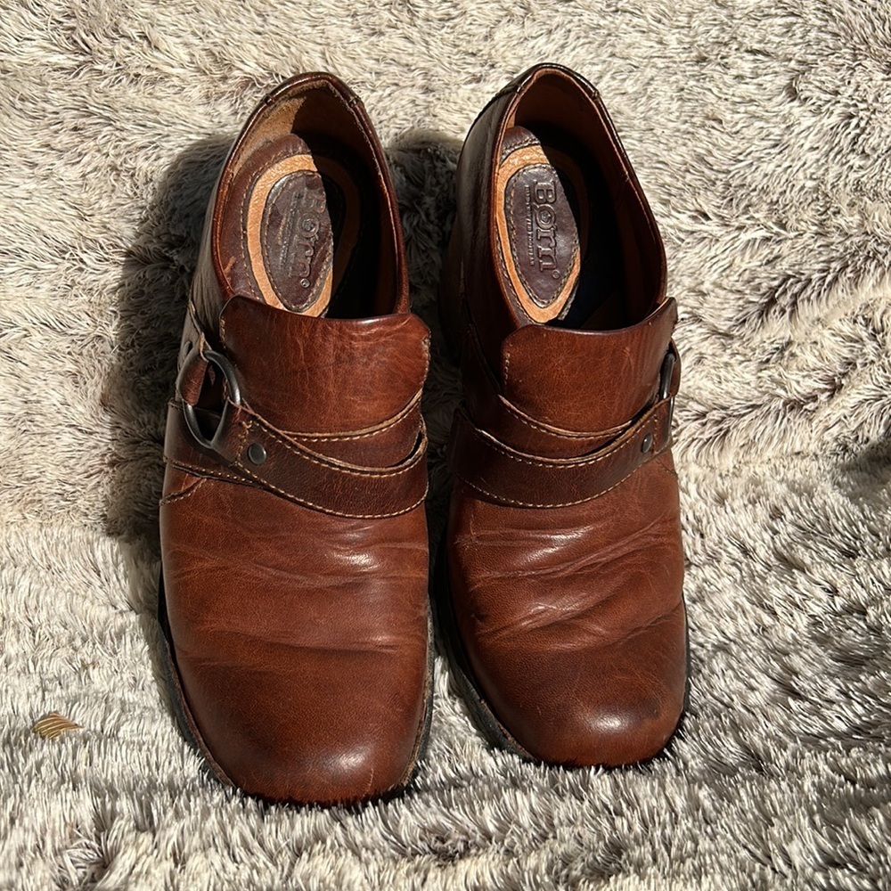Born Ankle Boots Leather straps, chunky block heel and buckle, size 7 - Picture 4 of 9